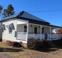 Creekview Cottage - 70 Lock Street - Tourism Canberra