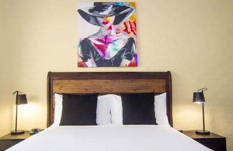 Crescent Motel Taree - Tourism Canberra 2