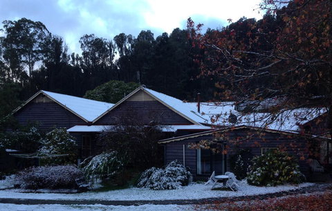 Crossways Country Inn - Tourism Canberra 3