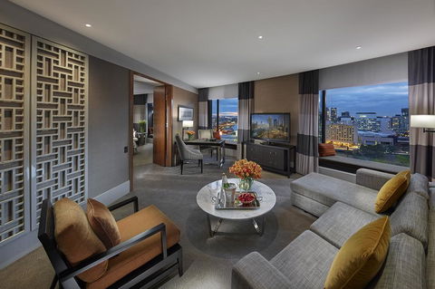 Crown Towers Melbourne - Tourism Canberra 1
