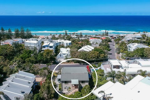 Crystal Shores Sunshine Beach - Tourism Canberra 0