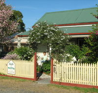 Cuddledoon Cottages Rutherglen - Tourism Canberra