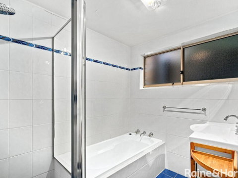 Cumbernauld #5 - 5/12Terrigal Esp - Tourism Canberra 3