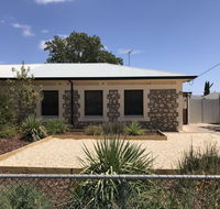 Cute and Cosy II - Events Workers Getaways. - Tourism Canberra