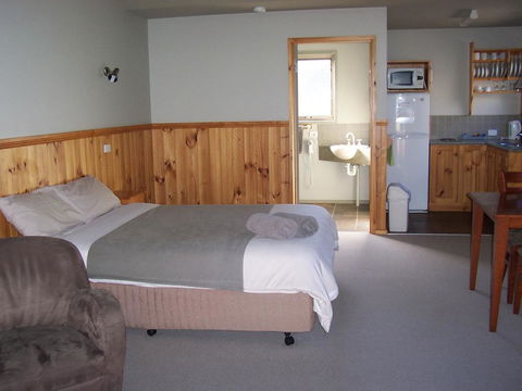 D'Altons Resort - Tourism Canberra 2