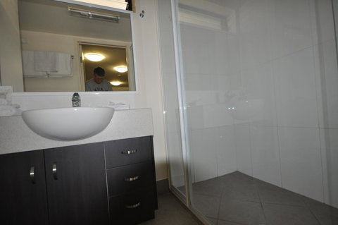 Dalby Fairway Motor Inn - Tourism Canberra 3