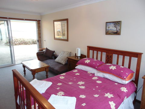 Dalmeny Shores Villas - Tourism Canberra 2