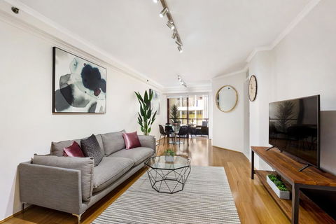Darlinghurst One Bedroom Modern Self-Contained Apartment With Parking - Easy Access To Sydney CBD (45 PEL) - Tourism Canberra 0