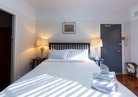 DARLINGHURST STUDIO // SHARED ROOFTOP SPACE - Tourism Canberra 0