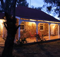 Dempster Cottage - Tourism Canberra