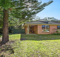 Dolphin Cottage - in the heart of Callala Beach - Tourism Canberra