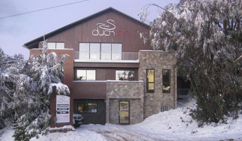 Duck Inn Mt Buller - Tourism Canberra 0