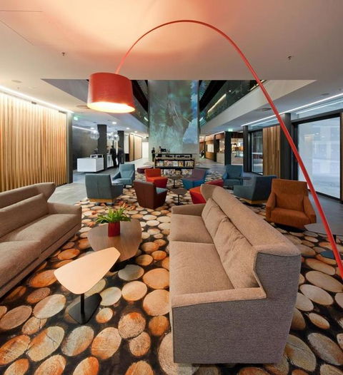 East Hotel And Apartments - Tourism Canberra 3