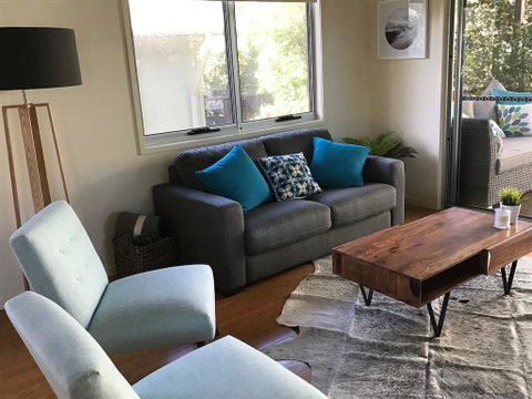 Easy Breezy Beach Shack - Tourism Canberra 2