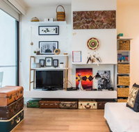 Eclectic 1 Bedroom South Yarra Hideaway - Tourism Canberra