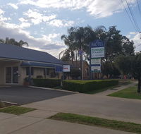 Edward Parry Motel and Apartments - Tourism Canberra