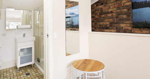 Ellswood 9 - Tourism Canberra 2