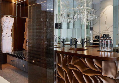 Emporium Hotel South Bank - Tourism Canberra 1
