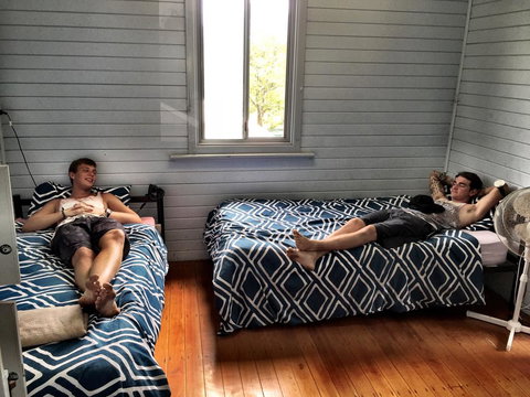 Emu's Beach Resort - Tourism Canberra 2