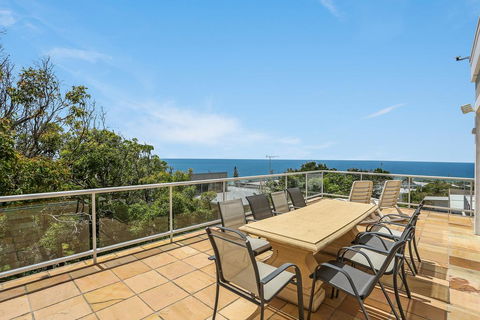 Enjoy The Views, Sunshine Beach - Tourism Canberra 3
