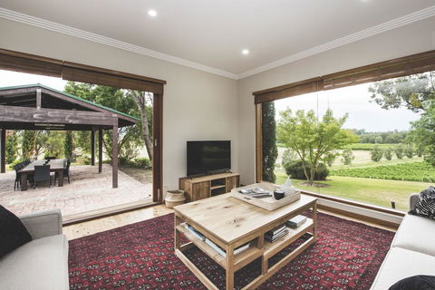 Eurunderee House - Tourism Canberra 2