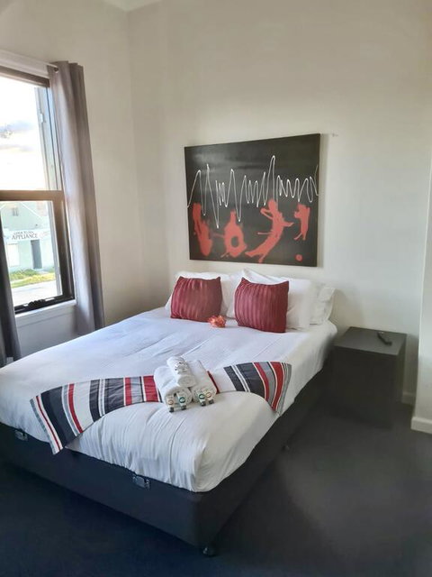 Exchange Hotel Goulburn - Tourism Canberra 3