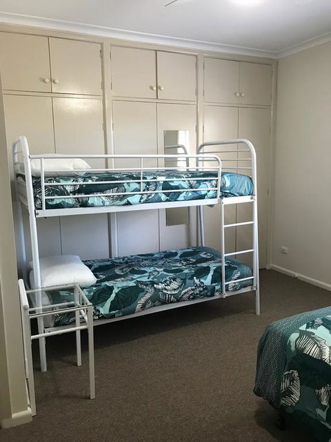 Fairway Lodge Motel - Tourism Canberra 1