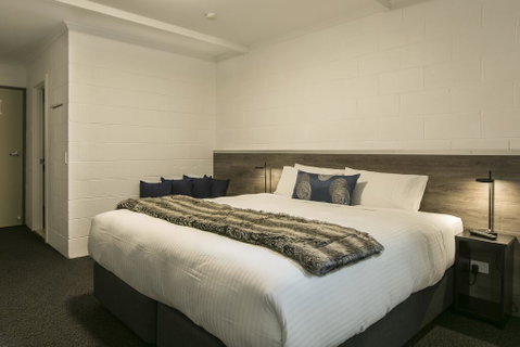 Falls Creek Hotel - Tourism Canberra 2