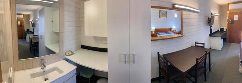 Finley Motel - Tourism Canberra 3