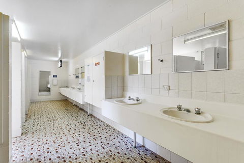 First City Caravilla - Tourism Canberra 3