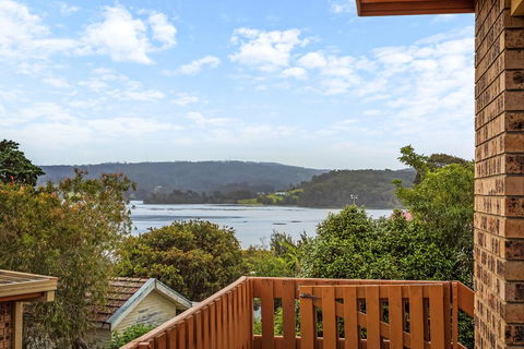 Forsters Bay Haven - Tourism Canberra 1