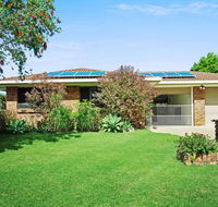 Freshly revovated Dog Friendly House walking distance to Waterfront - Tourism Canberra