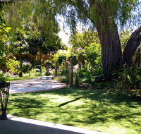 Friends Holiday House - Tourism Canberra