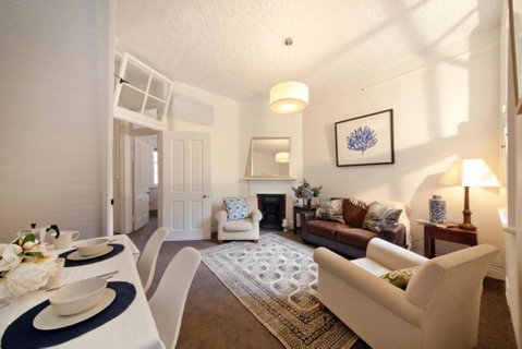 FUN TIMES In HUGE House 1 Minute To SYDNEY HARBOUR - Tourism Canberra 0