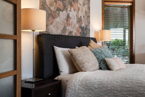 Gables Bend On High - Tourism Canberra 2