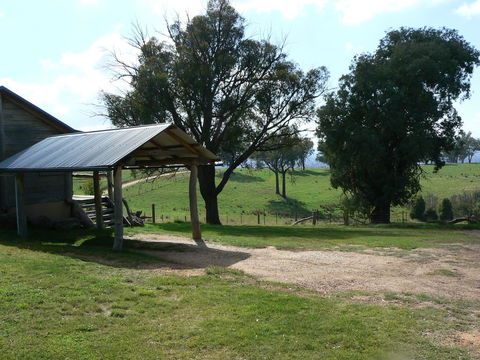 Gaddleen Grove Cottages - Tourism Canberra 1