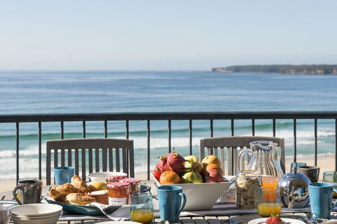 Gaze North Mollymook - Tourism Canberra 2