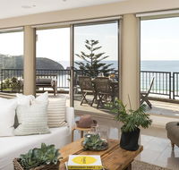 Gaze North Mollymook - Tourism Canberra