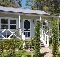 Georges at Hepburn - Miner's cottage - Tourism Canberra