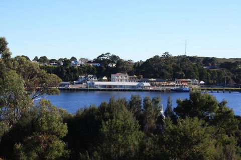 GG Gateway To The Gordon - Tourism Canberra 0