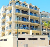 Glenelg Beachside Luxury Apartments - Tourism Canberra