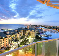 GLENELG Five Stars - Tourism Canberra