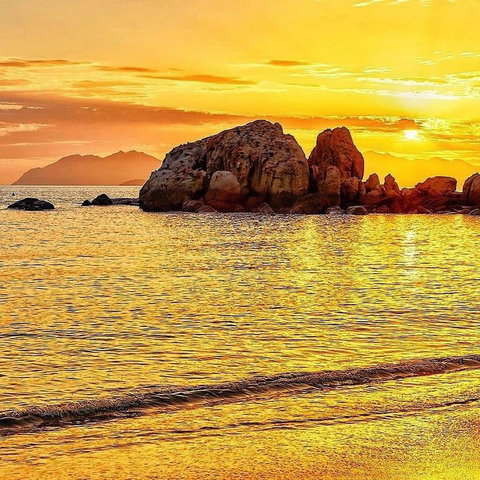 Golden Sands Beach House - Tourism Canberra 3