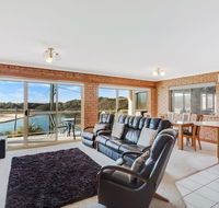 Grand Pacific 2 Unit 2 - Tourism Canberra