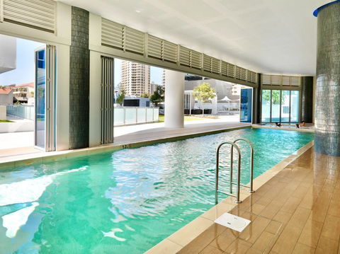 H Luxury Apartment At Surfers Paradise - Tourism Canberra 0