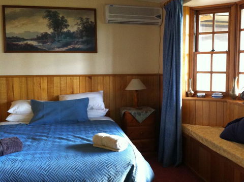 Happy Days Accommodation - Tourism Canberra 1
