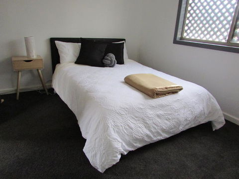 HEATHCOTE SHIRAZ COUNTRY STAYS - Tourism Canberra 3