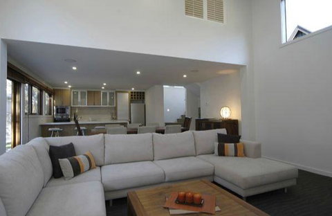 Heavenly - Tourism Canberra 2