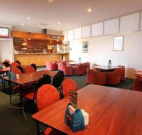 Heemskirk Motor Hotel - Tourism Canberra