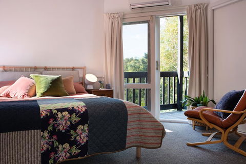 Hepburn Pool House - Tourism Canberra 1